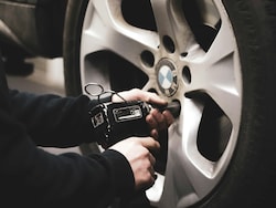 Tyre Pressure Monitoring Systems: Essential Safety Feature Or Nice-To-Have Accessory?