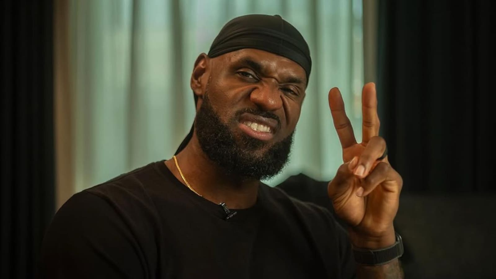 LeBron James Sends Heartfelt Anniversary Message To Savannah James: "Til The Wheels Fall Off"