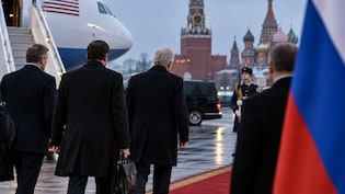US Envoys Arrive In Moscow With Proposal To End War In Ukraine