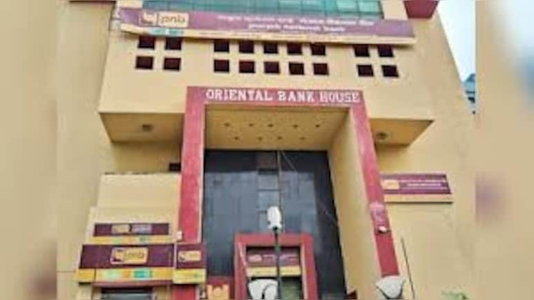 Ahead Of Three Day Nationwide Strike, Public Sector Banks Remain Open Today