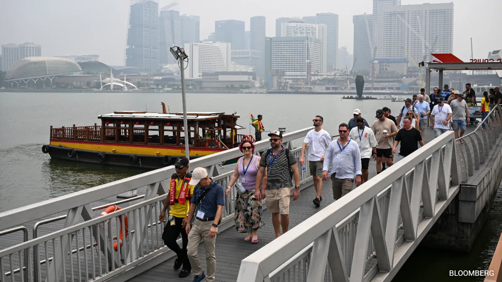 Singapore Among Most Polluted Cities as Indonesian Wildfires Fuel Haze