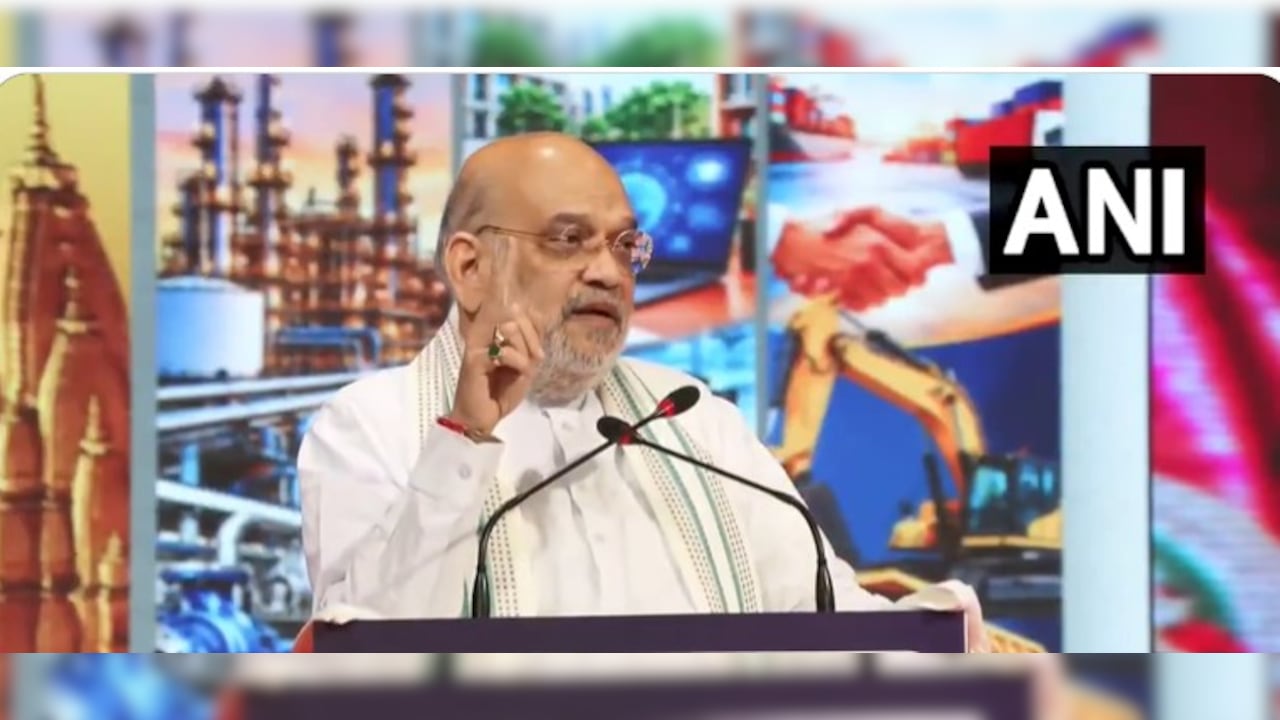 LIVE: यूपी से योगी सरकार ने खत्म किया माफिया राज, तब निवेश का माहौल बना-ट्रेड शो में अमित शाह
