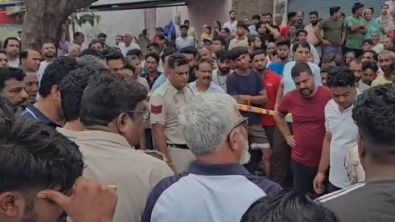 दिल्ली के नरेला में प्रॉपर्टी डीलर की हत्या, जिम में घुसते ही मारी गोली