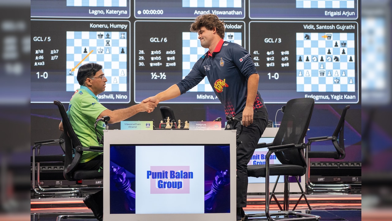 India Chess Great Viswanathan Anand Loses To Magnus Carlsen In Close Battle