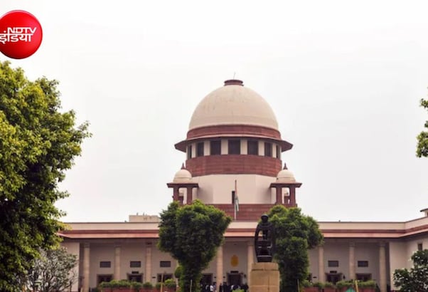 सुप्रीम कोर्ट ने फिर दोहराई छात्रों को थ्री लैंग्वेज पॉलिसी से राहत देने की बात, सरकार ने दिया जवाब