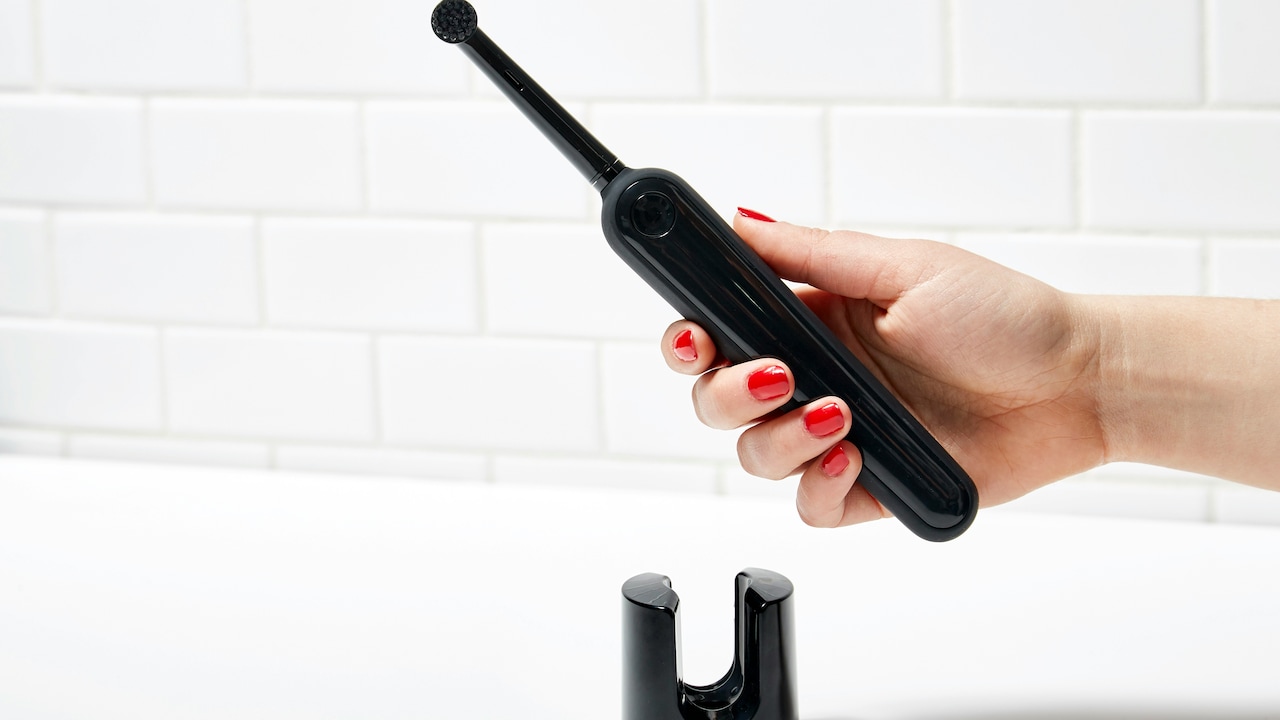 10 Habits That Make Electric Toothbrush Heads Wear Out Faster 10 Habits That Make Electric Toothbrush Heads Wear Out Faster