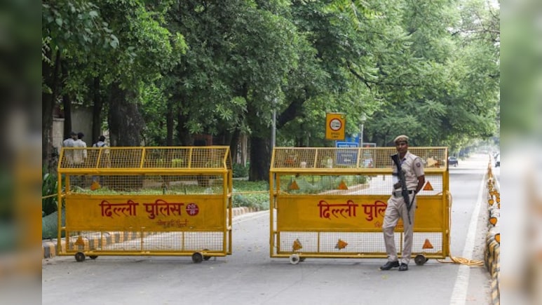 दिल्ली में लूट का विरोध करने पर यमुना बाजार अंडरपास के पास युवक की चाकू गोदकर हत्या