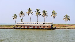 8 Offbeat Indian Destinations That Shine In October's Autumn Charm