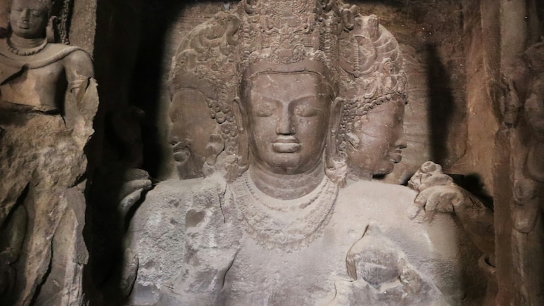 Which Indian Place Is Known As The City Of Caves?