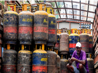 LPG सब्सिडी का बदला नियम! 1 अक्टूबर से पहले करना होगा ये काम, तभी मिलेगा सस्ता सिलेंडर, जानें आसान तरीका