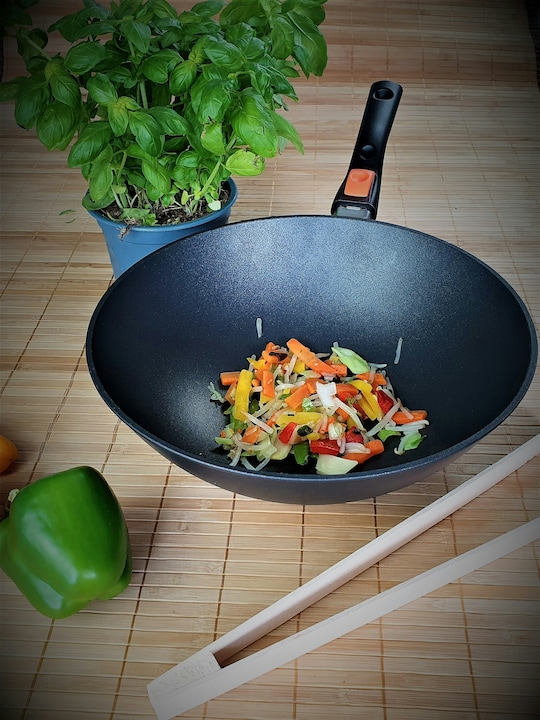 8 Types Of Pans Every Kitchen Needs