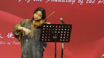 Chinese Violinist's Rendition Of 'Kal Ho Naa Ho' Wins Hearts, China Embassy Shares Video