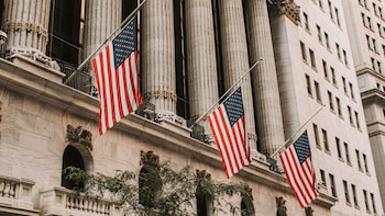 US Stock Market Today: Nasdaq, S&P 500 In Red As $105-Oil, 2004-High Yields Trigger Selloff