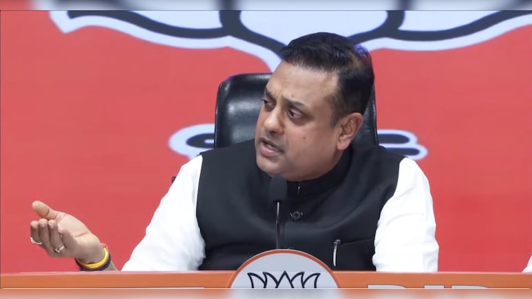 चुनाव आयुक्तों के बीच चर्चा तानाशाही नहीं, लोकतंत्र की निशानी... SIR विवाद पर बोले BJP MP संबित पात्रा