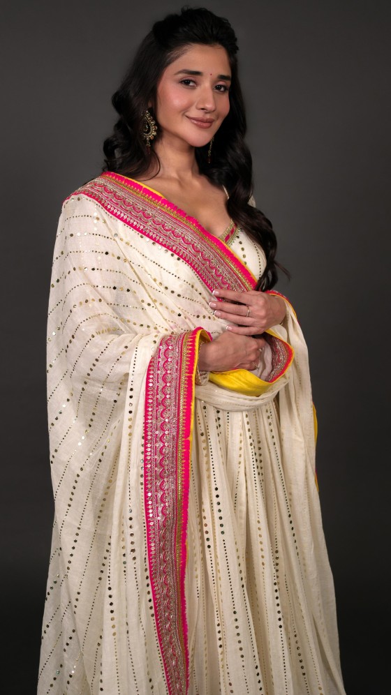 Kanika Mann Brings Timeless Grace To Festive Fashion