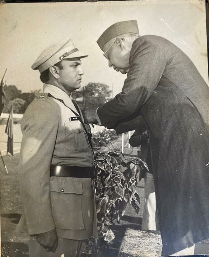 ips isha singh dcp delhi police legal cell upsc success story ips isha singh dcp delhi police legal cell upsc success story