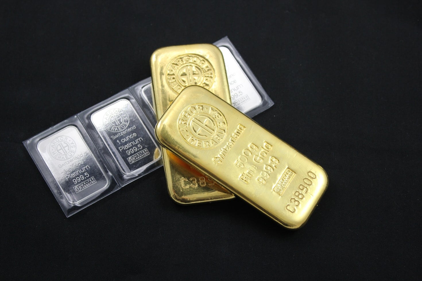 Gold, Silver Prices Likely To Face Volatility This Week As Iran Tensions Take Centre Stage