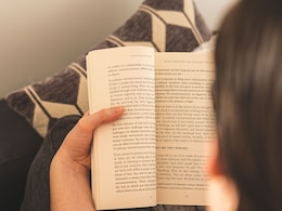 In Singapore, You Can Now Get Paid For Reading. Here's How