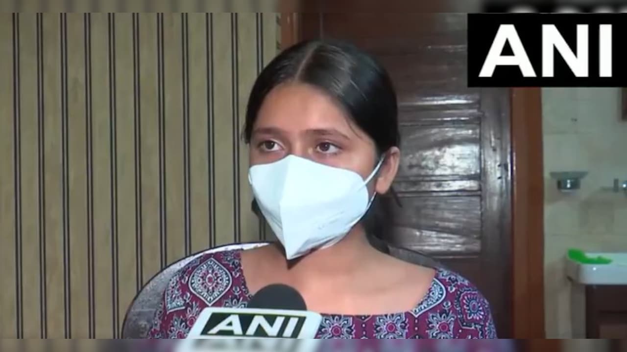 निशु आजाद ने पीएम मोदी पर दिए विवादित बयान पर दी सफाई, कहा- 'मैंने अपने मन से नहीं बोला था'