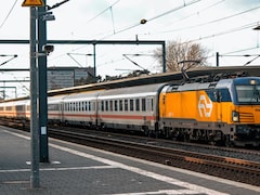 Viral Video: Passenger Allegedly Smoking On Train Triggers Fire Alarm, Automatic Brakes