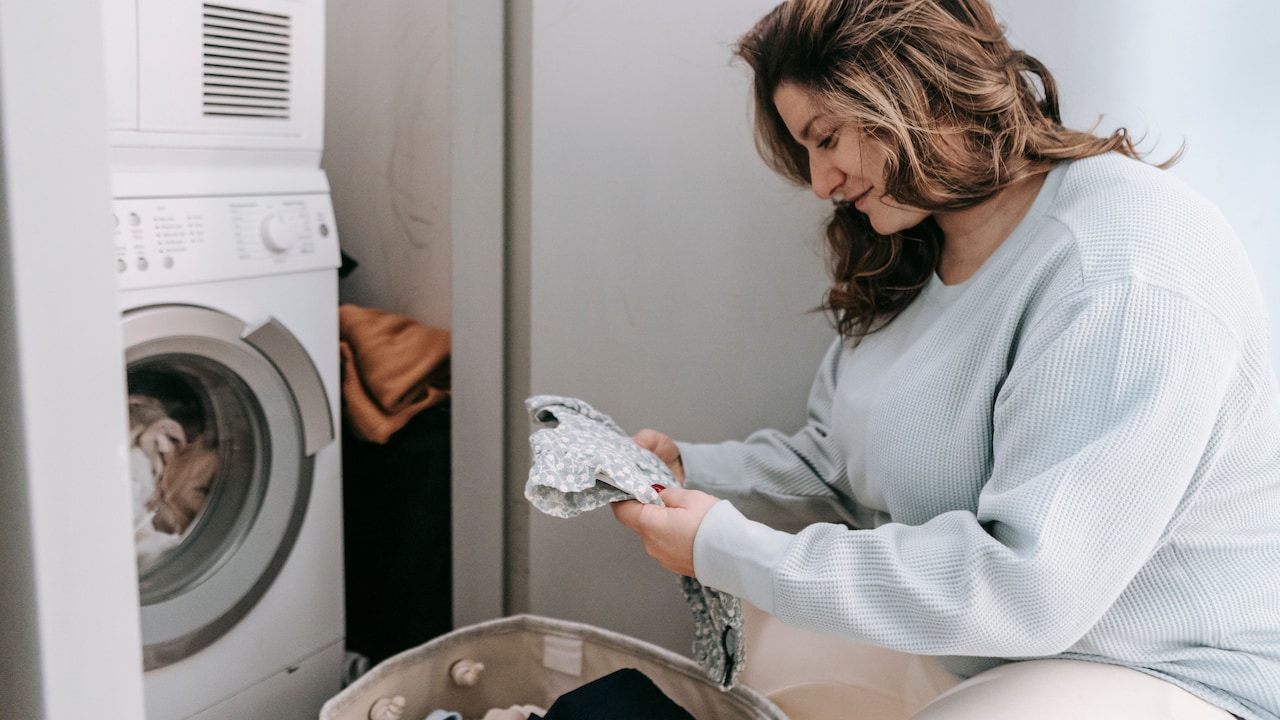 10 Reasons Washing Machines Leave Detergent Residue Around Collars And Cuffs