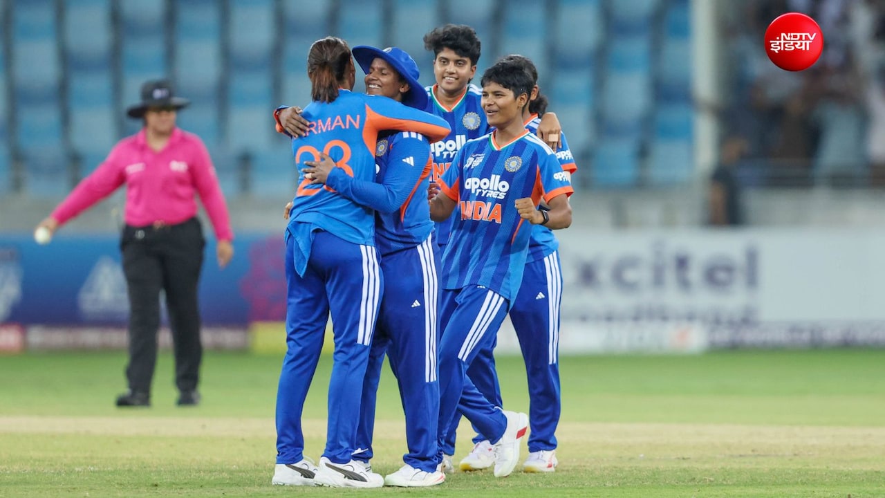 IND Vs SL Final: टीम इंडिया 8वीं बार बनी एशिया की चैंपियन, मंधाना-शेफाली-श्रीचरणी के जाल में फंसी श्रीलंका
