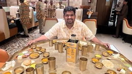 Video: Vlogger Enjoys The Biggest Unlimited Aamras Thali At Mumbai Restaurant