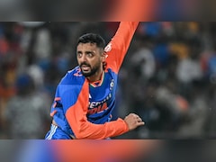एशियन गेम्स से वरुण चक्रवर्ती OUT,  इस खिलाड़ी को पहली बार मिला टीम इंडिया में मौका, जानें कौन है ?