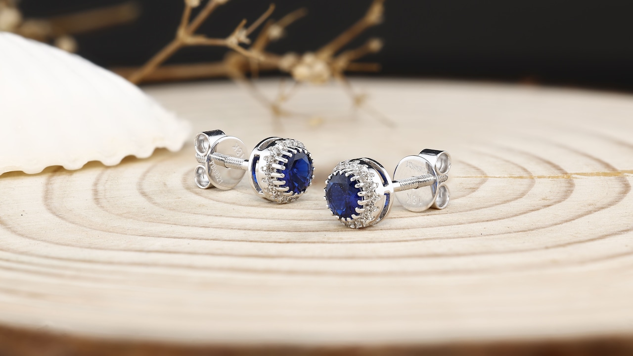 7 Ear Cuffs For Minimal Looks Without Extra Piercings 7 Ear Cuffs For Minimal Looks Without Extra Piercings