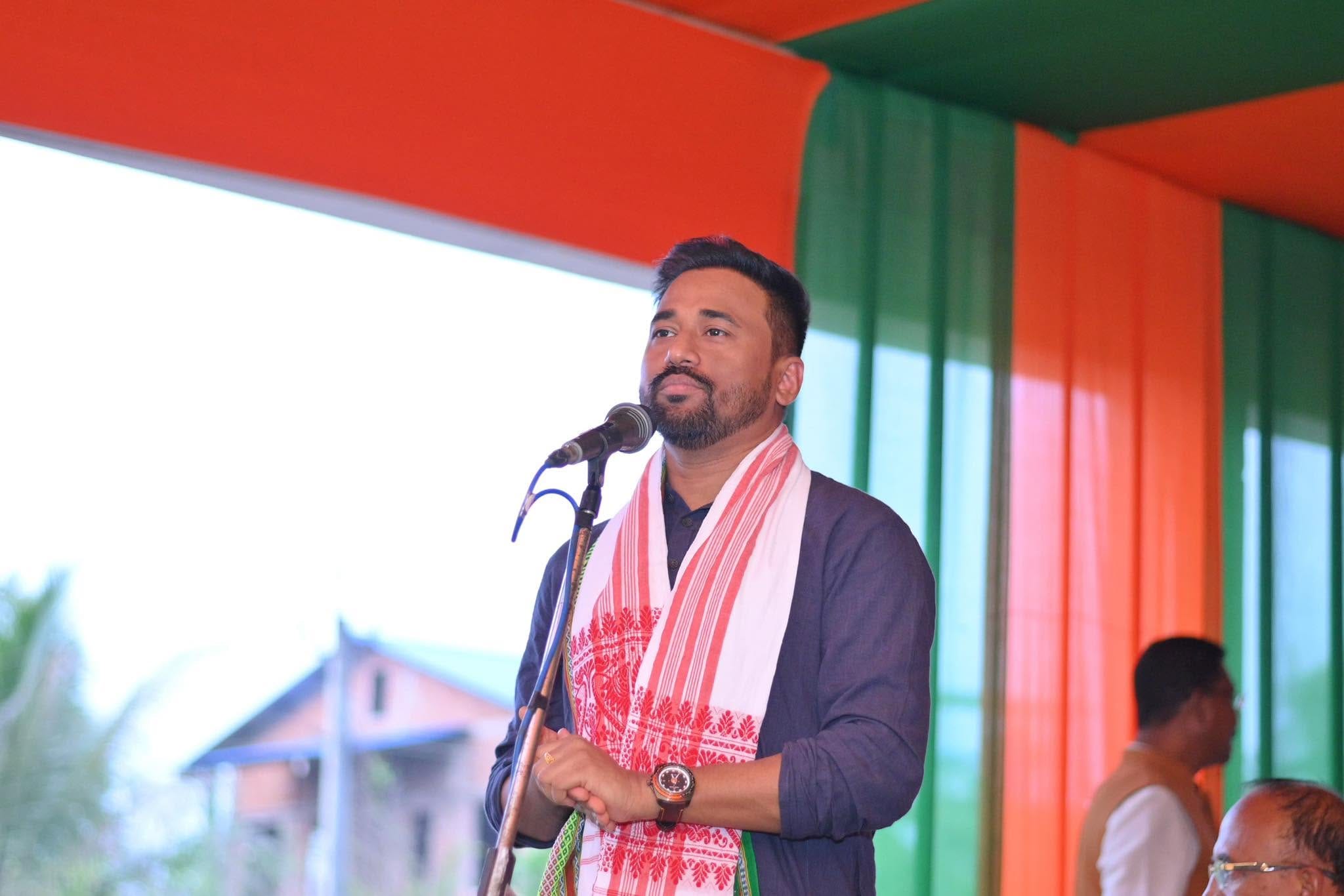 Assam singer Simanta Shekhar resigns from BJP after criticising party MLA
