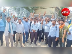 862 रुपये दिहाड़ी से नाराज DTC के कॉन्ट्रैक्ट ड्राइवर, हड़ताल तीसरे दिन भी जारी, दिल्ली में बस सेवाएं प्रभावित