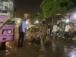 On Camera, Tamil Nadu Bus Driver, Conductor Kick 'Drunk' Passenger Trying To Board