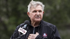 Mike Ditka, Legendary Chicago Bears Coach and NFL Hall of Famer, Dies at 86