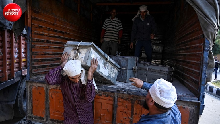 टेबल-कुर्सी, कर्मचारी, सरकारी फाइलें... सब कुछ श्रीनगर से जाएगा जम्मू; कब से शुरू हुई ये परंपरा?&nbsp;