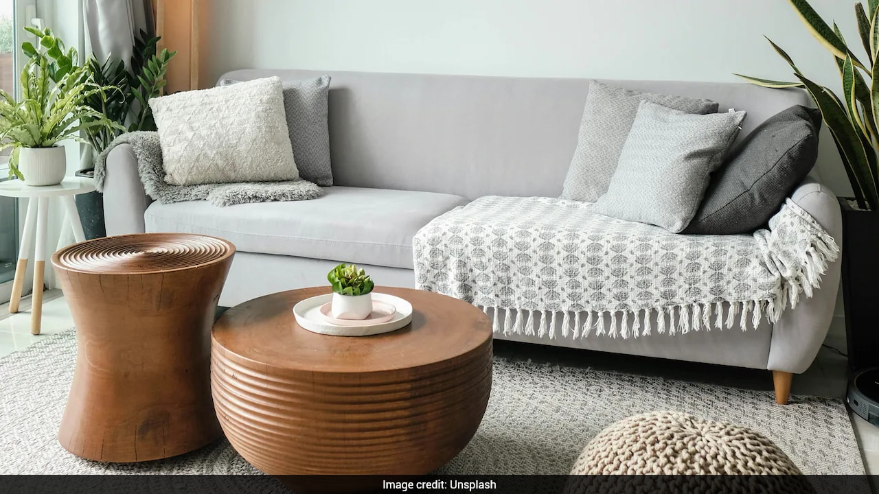Is Your Home Ruining Your Love Life? Survey Finds How Living Space Might Affect Dating