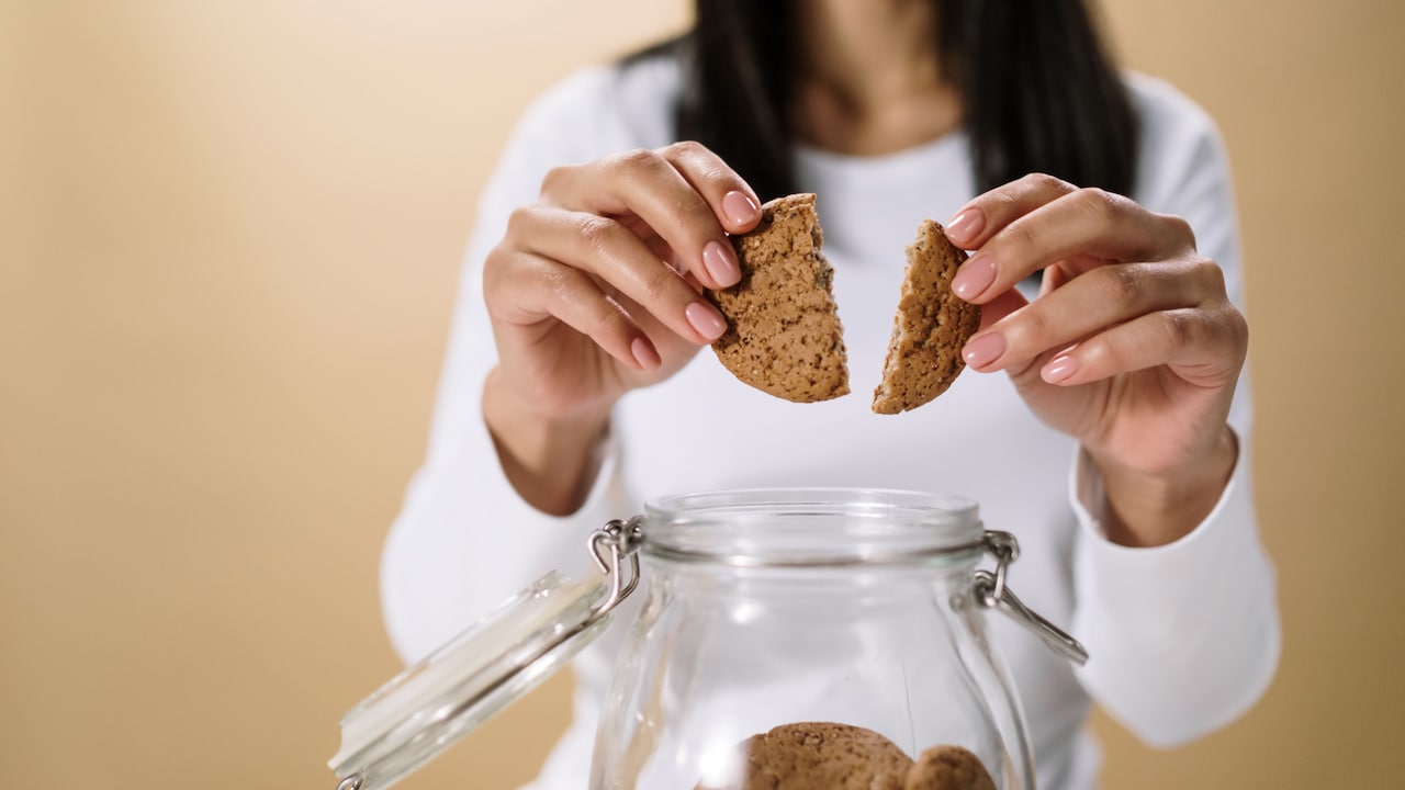 Airtight jars help biscuits stay crisp long after the packet is opened