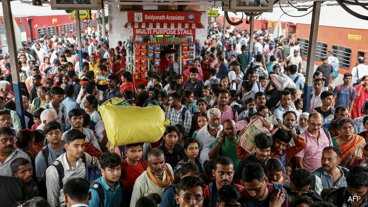 9.3 Crore Passengers A Year: This Is India's Busiest Railway Station