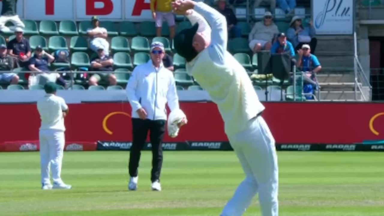 Temba Bavuma Reacts To Viral Steve Smith Catch Video, Explains Why He Turned His Back