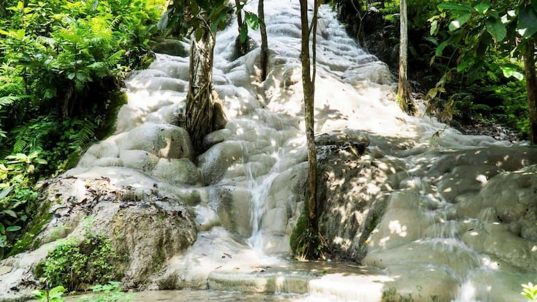 Video: Thailand's 'Sticky Waterfall' Makes Visitors Say, 'This Makes No Sense'