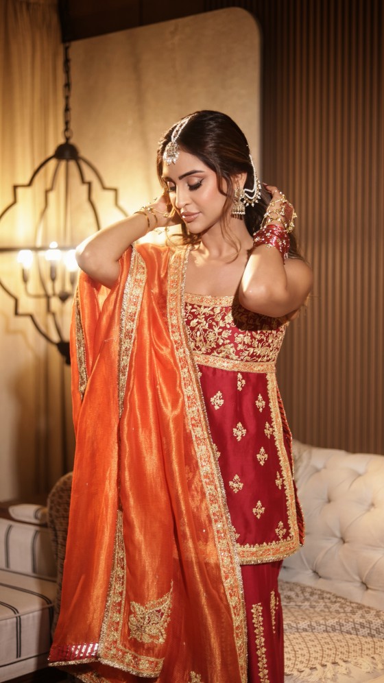 Krystle Dsouza's Ethnic Glam Game