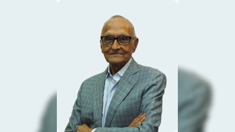 At 90, MP Taparia Still Leads Supreme Industries; RPG Group Chairperson Praises His Longevity