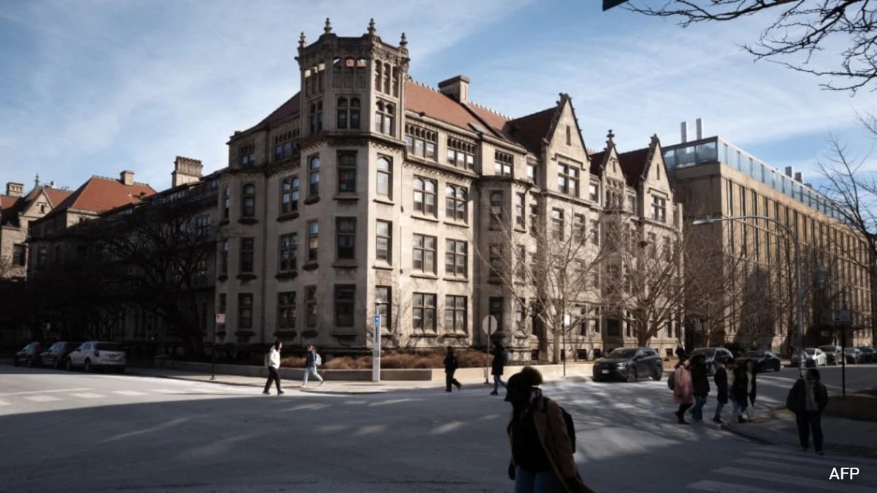Woman Raped At Chicago Frat Party As Men Cheered 'When's My Turn': Report