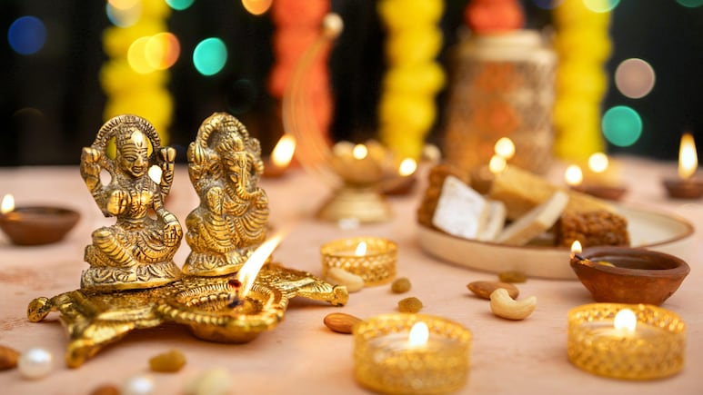 What Is Muhurat Trading? A Beginner's Guide To The Special Diwali Stock Market Session