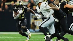 Alvin Kamara Injury Update: Saints Star Returns After Brief Knee Scare Against Falcons
