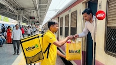 ट्रेन यात्रा के दौरान Blinkit करेगी सामान की डिलिवरी, दवा से लेकर चार्जर और बच्चों के चीजें कर सकते हैं बुक