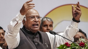Mallikarjun Kharge's Remark On PM Modi Triggers Fresh Political Storm, BJP Hits Back