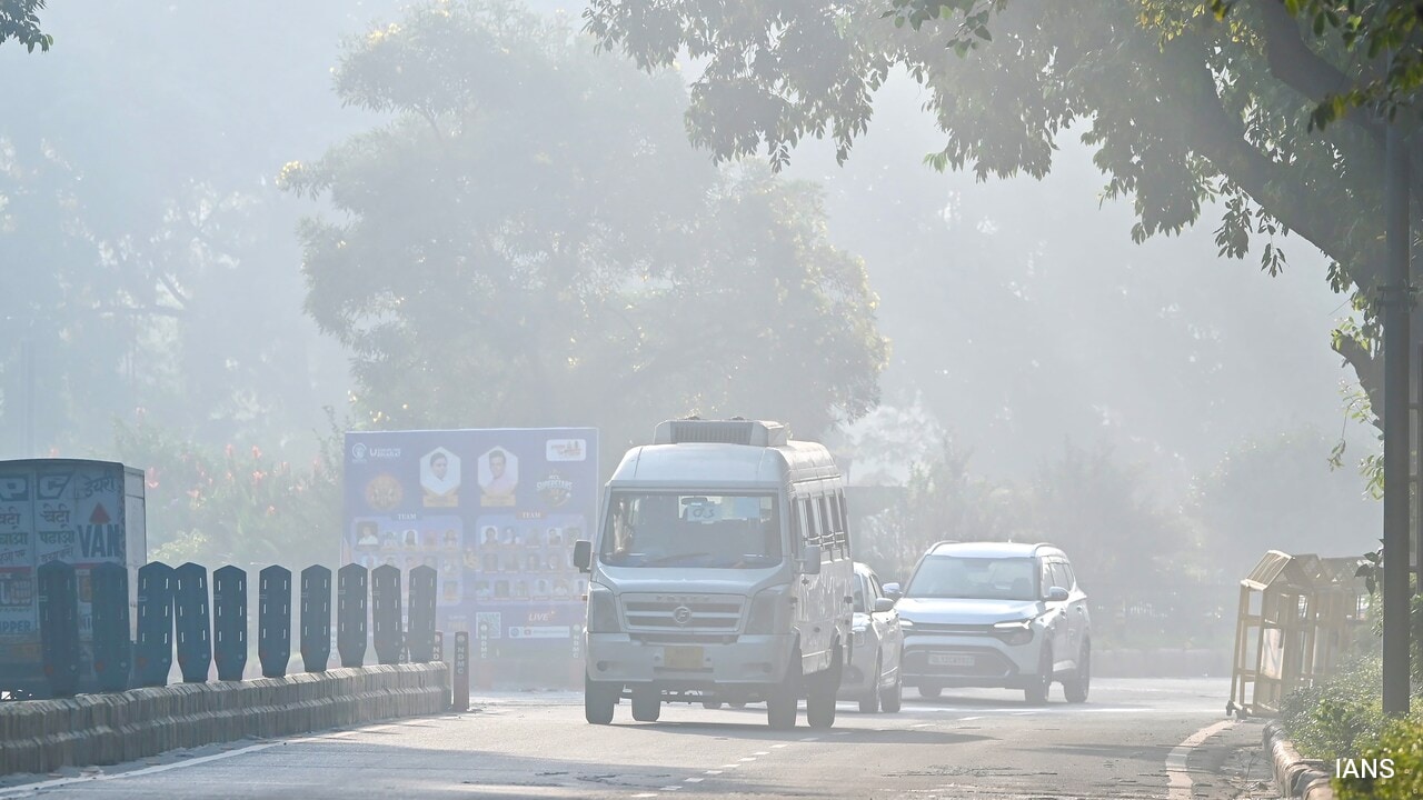 At 15 Degrees, Delhi Records October's Lowest Minimum Temperature In 3 Years