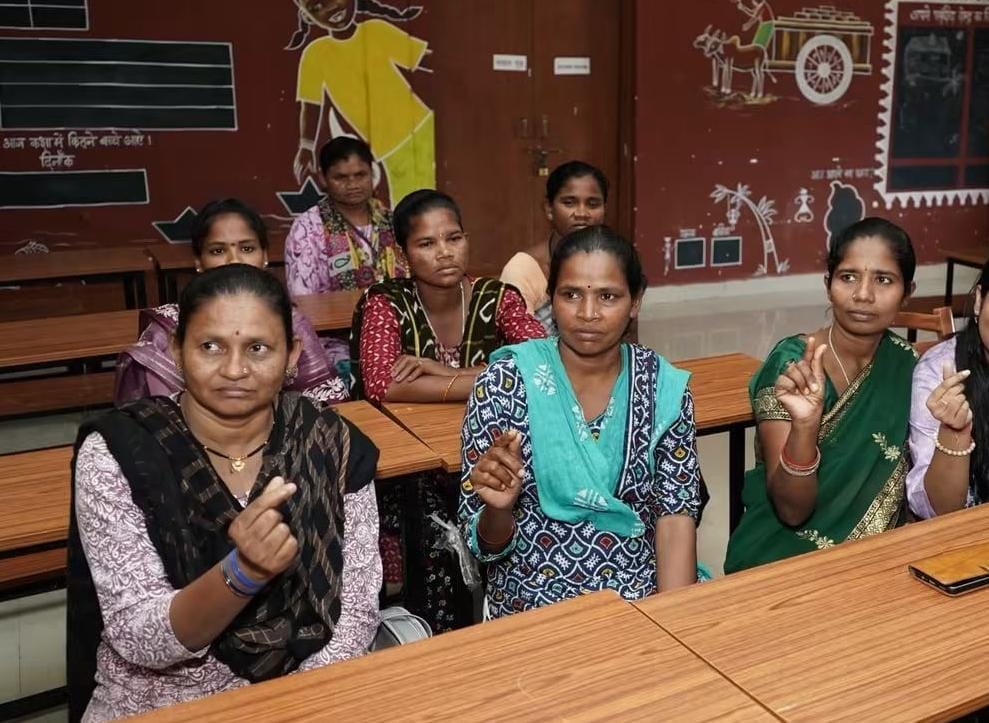 Chhattisgarh Women Naxals: ये हैं वो सरेंडर कर चुकीं महिला नक्सली जिन्हें बॉलीवुड की फिल्म में एक्टिंग का मौका मिलेगा 