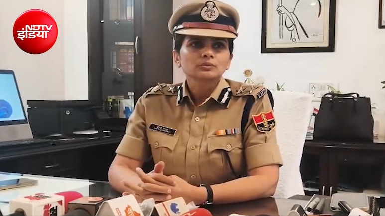 गलत पैसा कभी नहीं टिकता, हाय लेकर आता है; डीग पहुंचीं IG प्रीति चंद्रा ने साइबर अपराधियों को दी चेतावनी