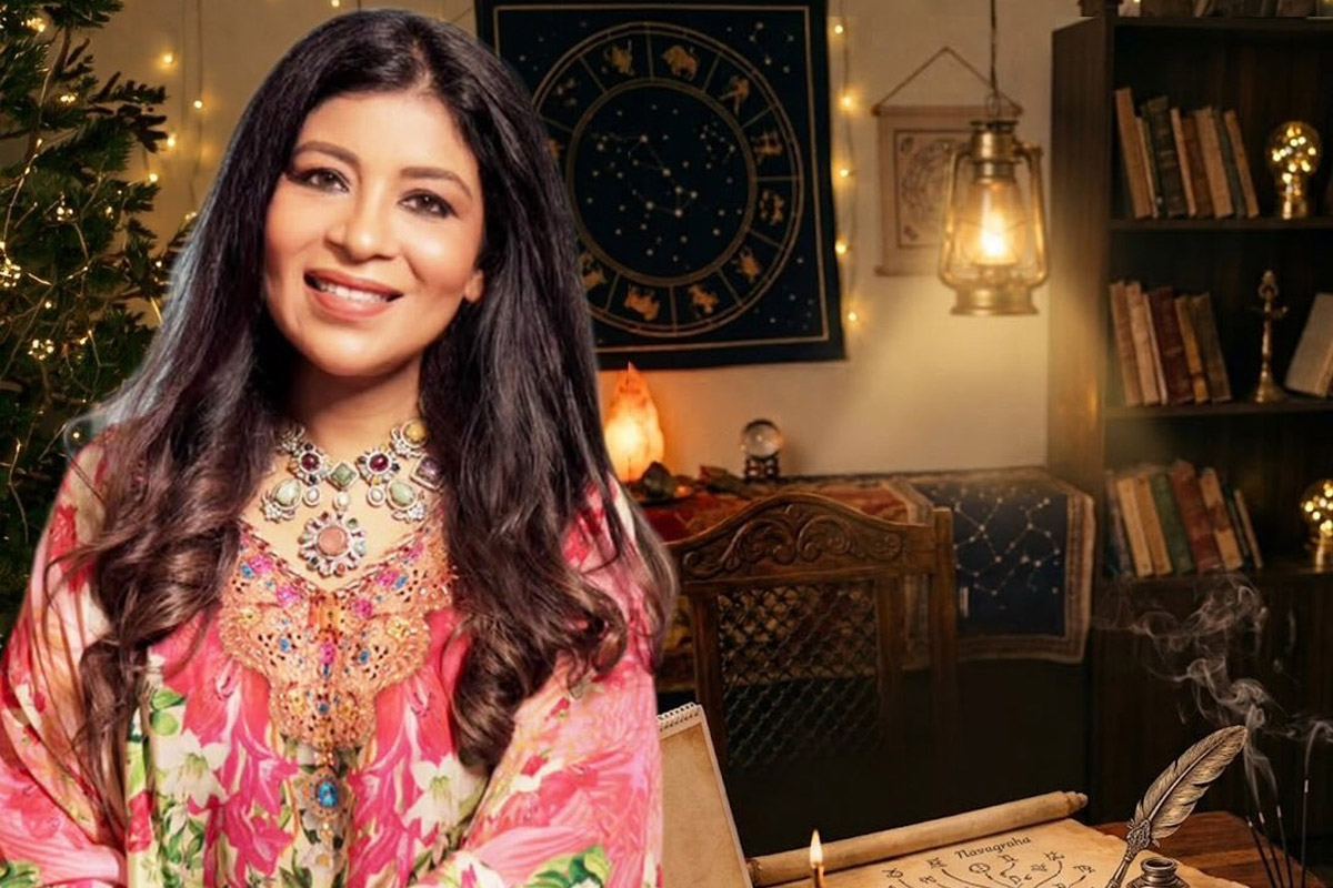 Diwali 2026: Why You Should Place Maa Lakshmi's Footprints At Your Main Entrance